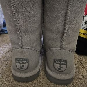 Bearpaw women sizs 6